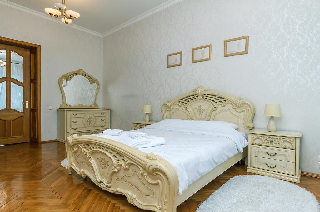 Apartment Arena City Kiev Exterior foto